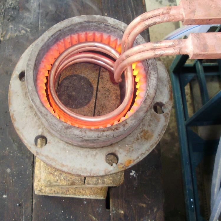 內(nèi)花鍵高淬火機(jī)